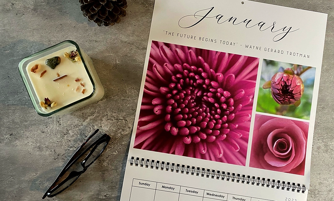 Calendar with flowers